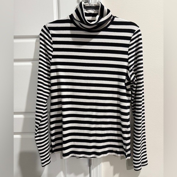 Tommy Hilfiger Black and White Striped Knit Top Large Coastal Grandma - Picture 1 of 5